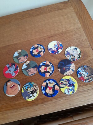 13 VERSCHIEDENE SHREDDIES PLUS EINIGE WOTSITS POGS