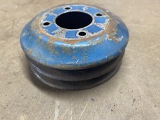 Datsun Roadster 1600 R16 Original Engine Fan Pulley Datsun Roadster 1600 R16 Original Engine Fan Pulley