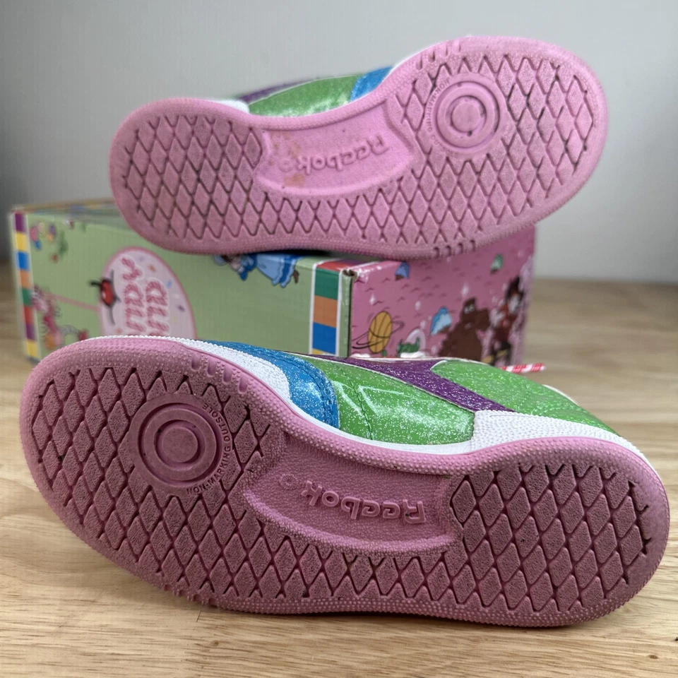 Zapatos Reebok Candyland Club C Niños Talla 11C Tenis Bastón de Caramelo Cordones 11 C Foto 3 de 4