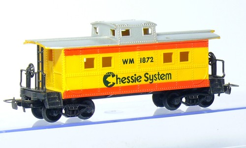 LIFE-LIKE H0  WM 1872 Chessie System, US-Gepäckwagen Caboose , gelb | Zustand: Gebraucht