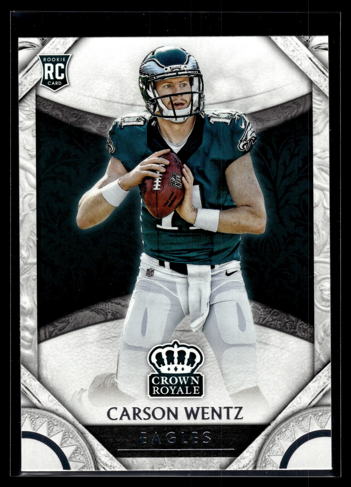 Carson Wentz 2016 Panini Crown Royale Rookie Card #96