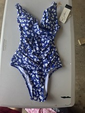Woman s Gottex One Piece Swimsuit With Tags