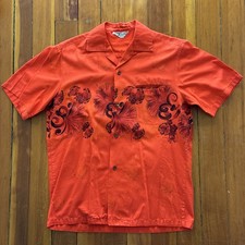 Vintage 1960s Hawaiian Tops Red Floral Hawaiian Shirt Loop Collar Size Small