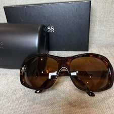 HUGO BOSS HB11815 Sunglasses Tortoise Frame Designer Women’s Made In Italy