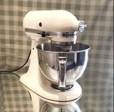 KitchenAid Artisan 4.8 L Stand Mixer | White