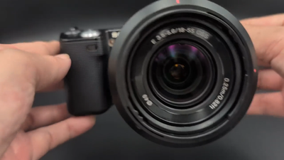 SONY Alpha NEX-5 Black Mirrorless Camera w/ 18-55mm F3.5-5.6 Lens