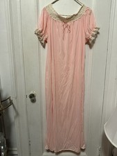 UNBRANDED Gown Nightgown Cottagecore Granny Nylon Floral Lace Rosebud Pink Vtg