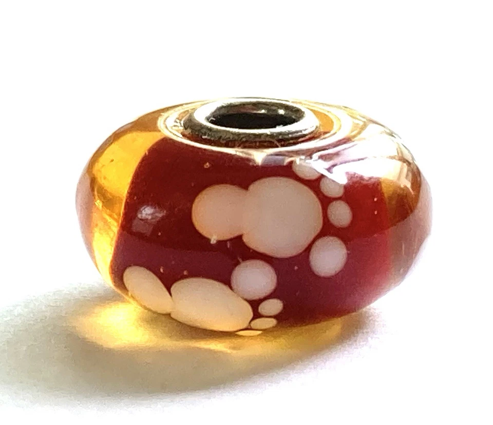 ÚNICO Trollbeads Huellas Blancas Sobre Fondo Rojo Cuentas Únicas LAA 925 Foto 3 de 4