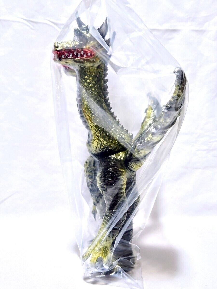 Dragon X Marmit Skull Head Butt King Ghidorah Mutants Gold Dragon X Marmit Skull Head Butt King Ghidorah Mutants Gold