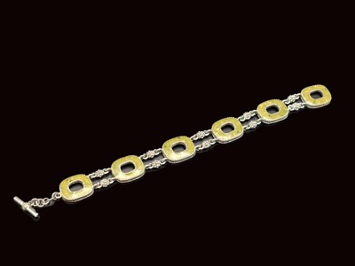 Liz Claiborne Link Bracelet Green Enamel Silver Tone Toggle Clasp Signed