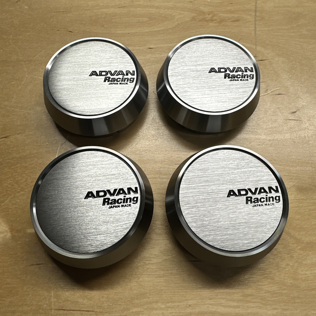 New YOKOHAMA ADVAN Racing Center Caps FLAT Brush Silver φ63 Set of