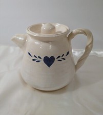 Tetera Cerámica Jarra Tapa Beige Azul Corazón Granja ÚNICA *Chip