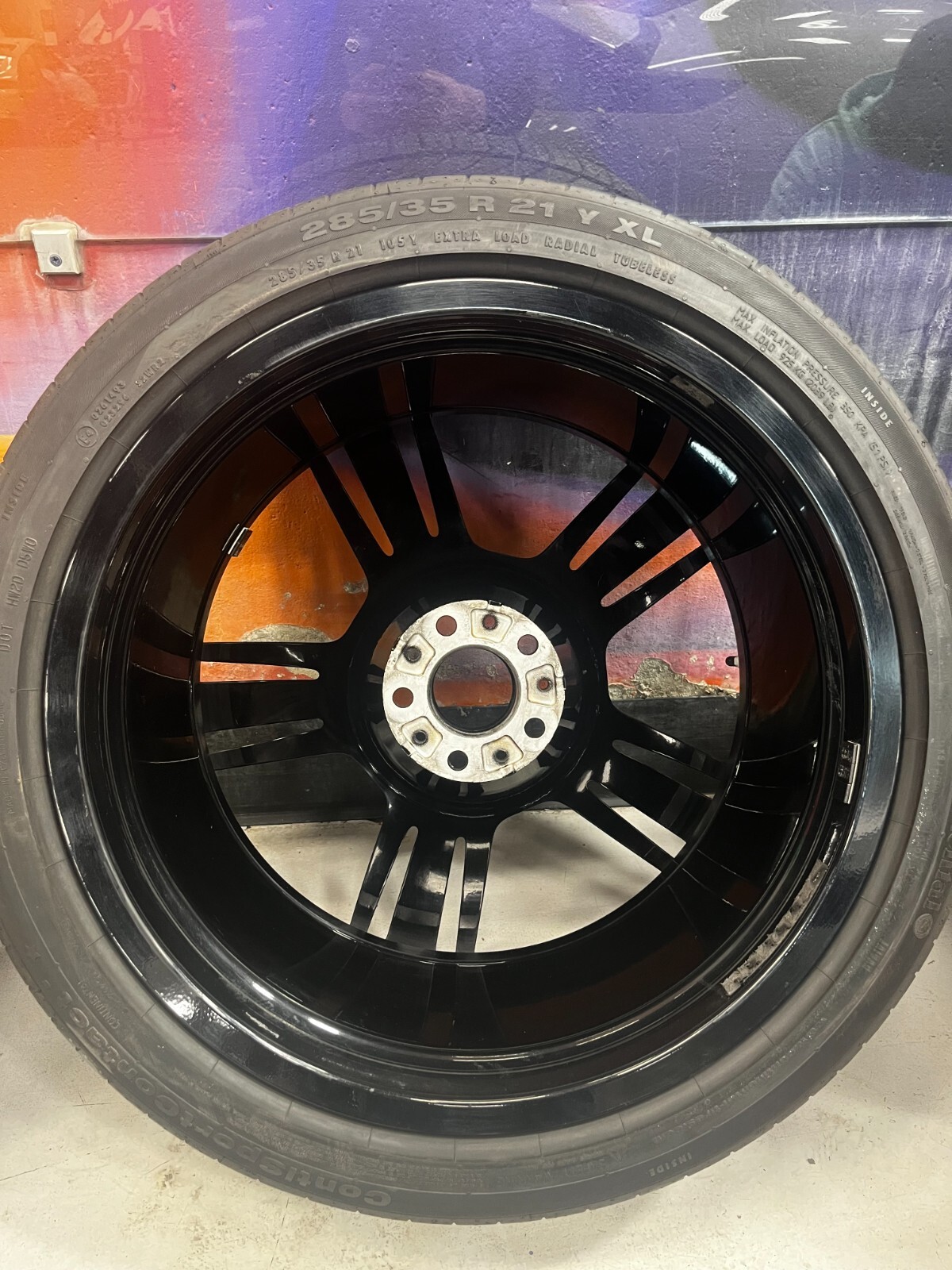Stock 2015 Rolls Royce Wraith Wheels and Tires (21x8.5 / 21x9.5, 5x120)