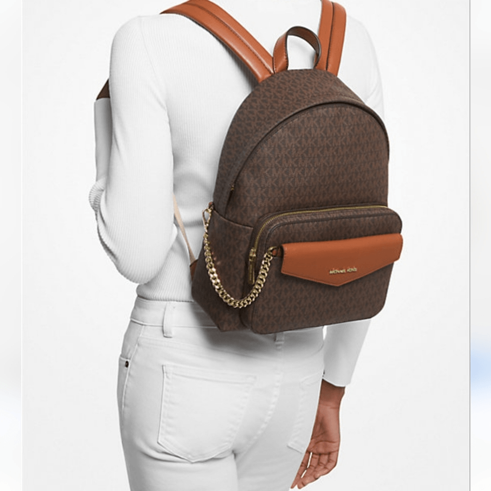 MICHAEL KORS Maisie Medium Logo 2-in-1 Backpack $698 Michael Kors Maisie Medium 2-in-1 Backpack In Camel  main image 3