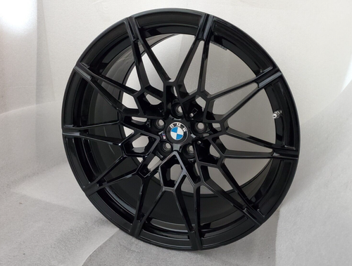 Bmw 826 m style