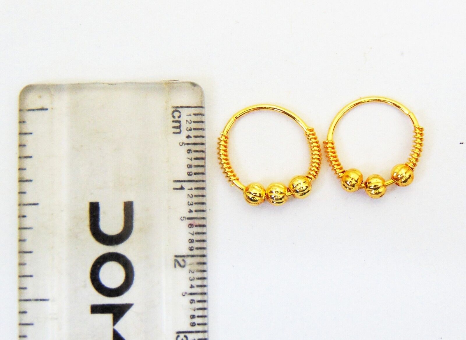 Boucles d'oreilles créoles rondes épaisses plaquées or – Design minimaliste