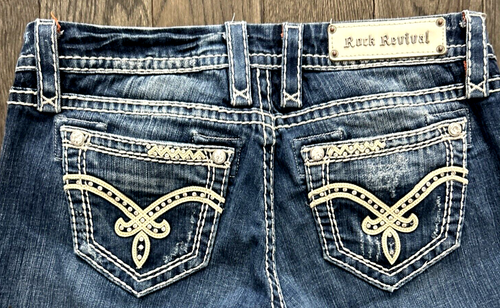 WOMENS "The BUCKLE" Rock Revival IRENE Crystal Rhinestones Easy Boot Jeans 28x30 - Picture 1 of 12