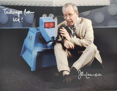 John Leeson Autogramm, Doctor Who, Großfoto 20x25 cm