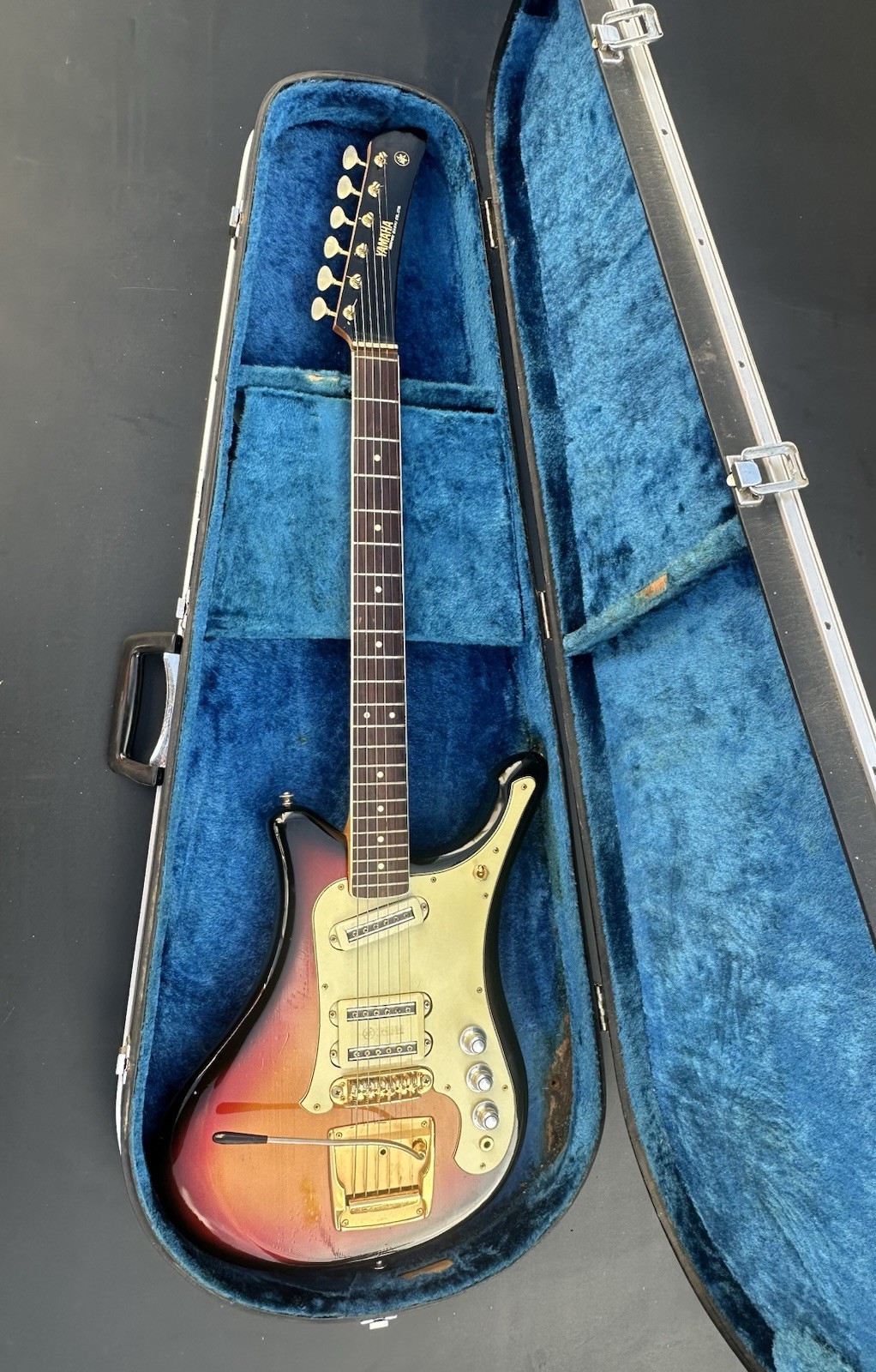 Vintage 1967 YAMAHA SG-7 Flying Samurai Sunburst Guitar w Case