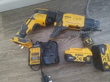 DeWalt DCF620D2K 18V Brushless Drywall Screwdriver 2 x 5Ah Battery Charger