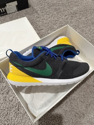 Size 11.5 - Nike Roshe One NM W SP Brazil