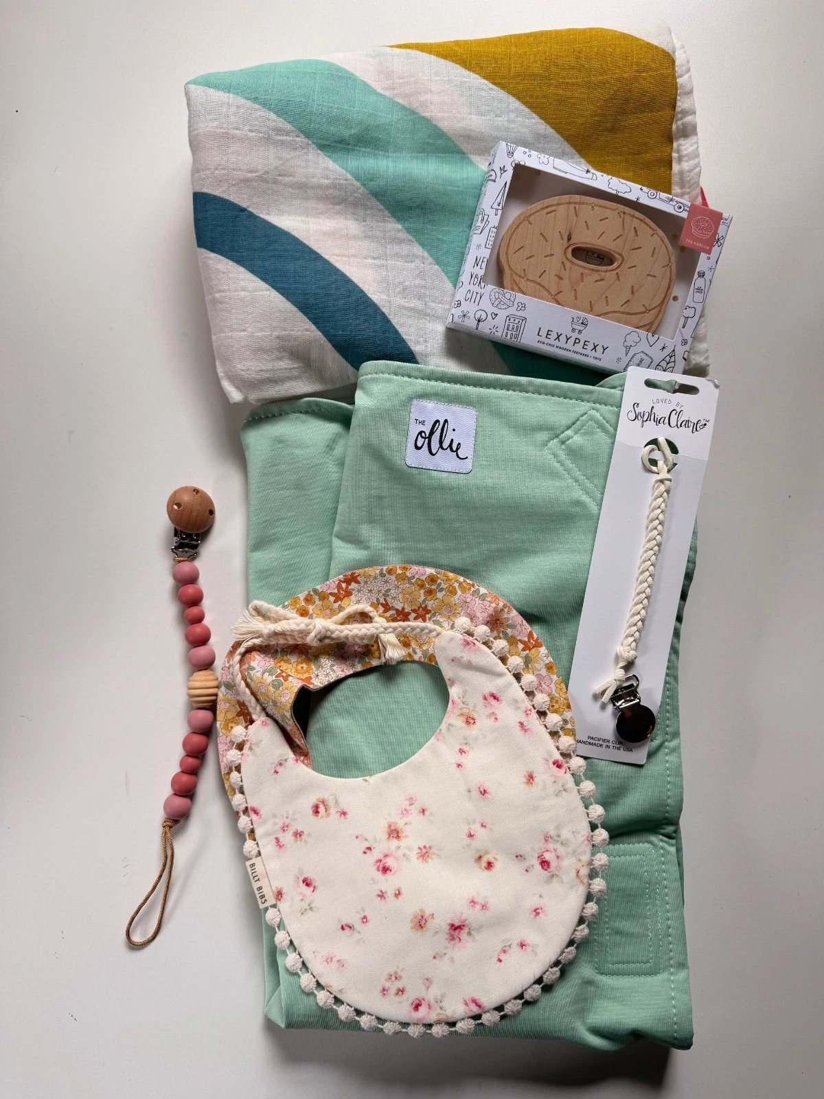 Baby girl Bundle NEW organic, sizes 3 months to 12-18 Over 23 Items and Clothes