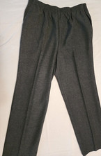 Briggs New York Woman's Pants - Size 18 - Grey - 2 Front Pockets