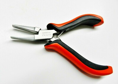 HARFINGTON Mini Needle Nose Pliers 3 Inch - Pink Handle Jewelry Pliers For DIY Crafts