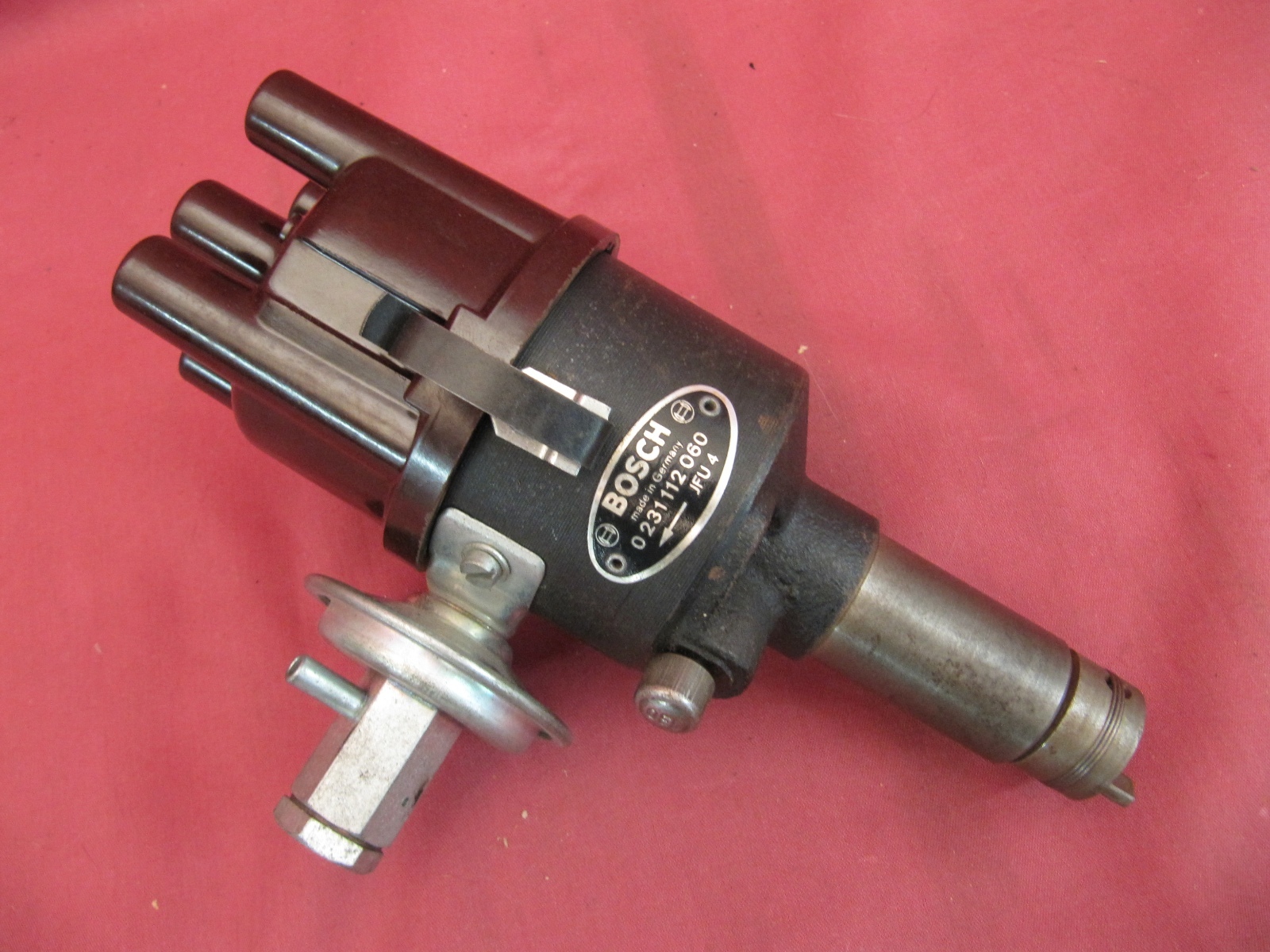 NOS Alfa Romeo Giulia Ti Bosch Cast Iron Distributor JFU4 0 231 112 060