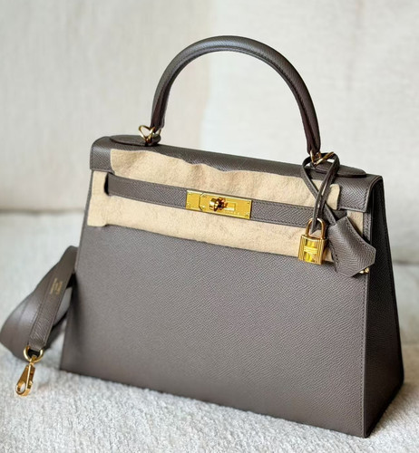 Auth Hermes Kelly 28 Sellier Gris Etain Leather Gold Hardware Crossbody Bag