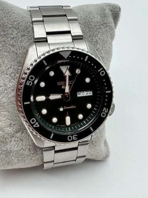 Reloj Hombre SEIKO 5 Sports 4R36-07G0 Verde Automático Tono Plateado Día Fecha FUNCIONA Foto 2 de 4