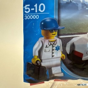LEGO City: Medic's Car (30000) - New Sealed Polybag