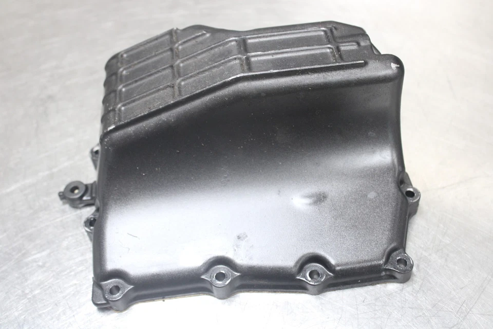 13-18 HONDA CBR500R CBR 500 ENGINE MOTOR BOTTOM OIL PAN COVER 11210-MGZ-J00 Foto 2 de 4