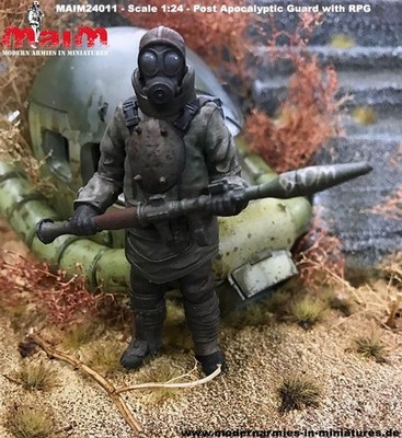 Post Apocalyptic Guard with RPG / 1:24