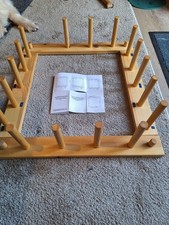 WOODEN WARPING BOARD  IN GOOD CONDITION HARDLY USED 600MM X 550MM (34"×22")APROX