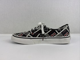 Vans x Nintendo NES Controller Shoes Men&rsquo;s Size 6.5 &ndash; Women 8 Game Over Soles