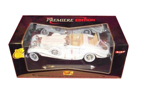 Maisto 1936 Mercedes-Benz 500K Roadster 1:18 Diecast Car for