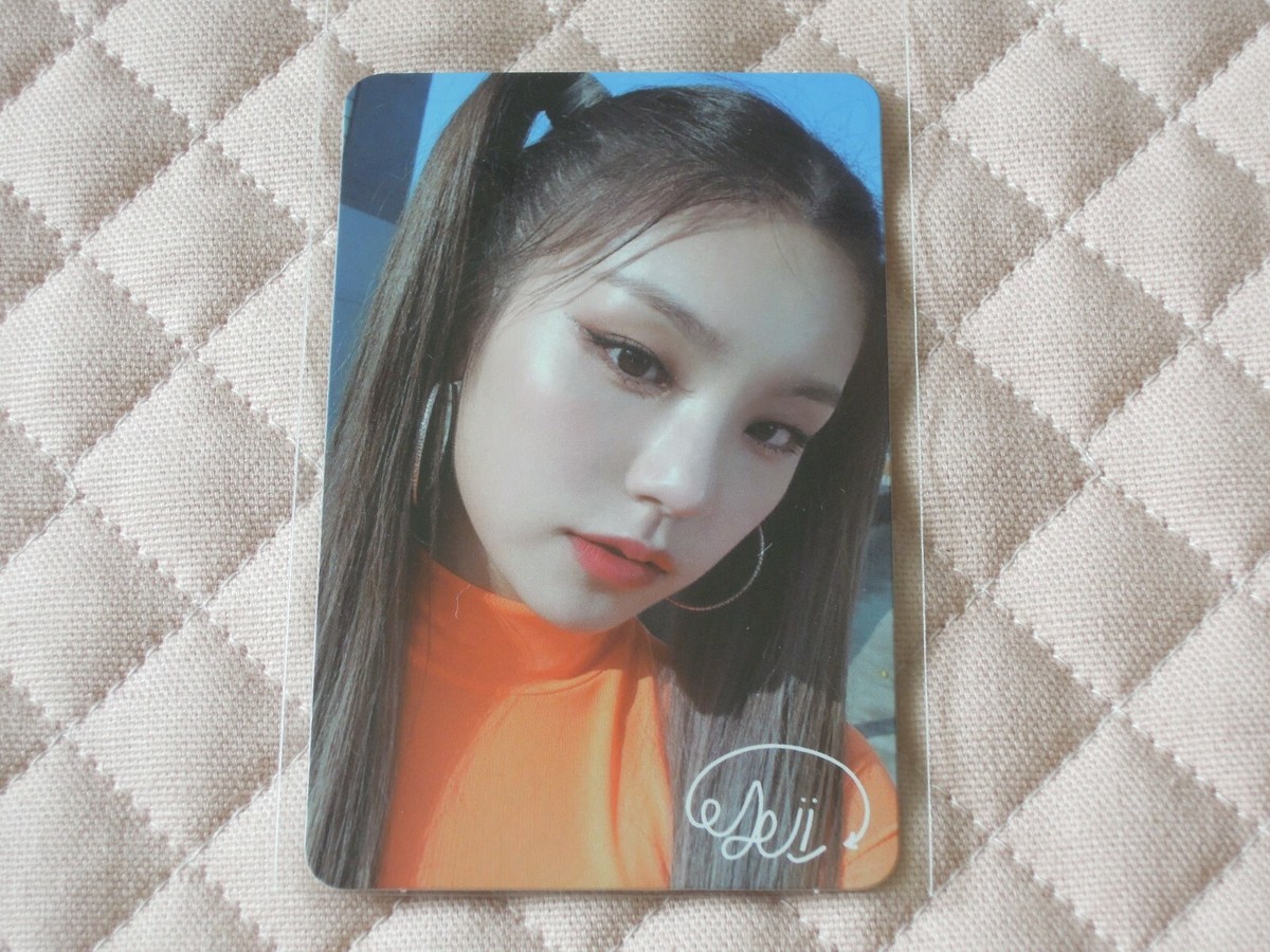 ITZY IT'Z ICY Album Photocard Set JYP KPOP Yeji Lia Ryujin