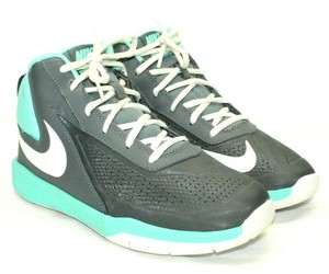 nike team hustle d5