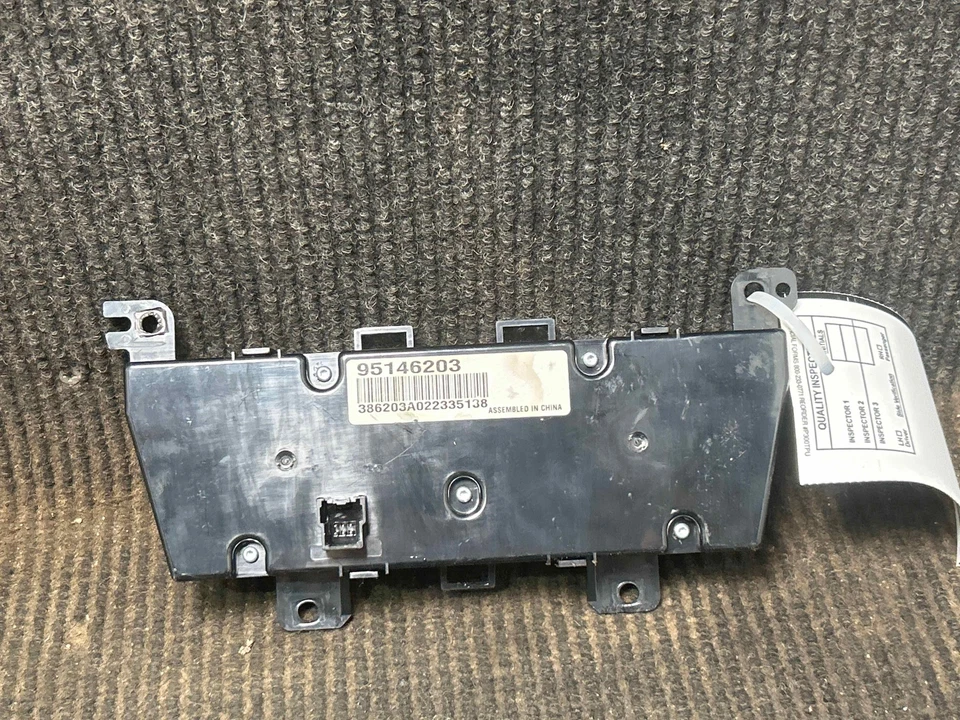 Fits 2011-2015 Chevrolet Cruz, Heater A/C Control, OEM:95146203 - Imagem 2 de 4