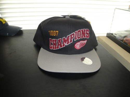 DREW PEARSON VTG DETROIT RED WINGS 1997 