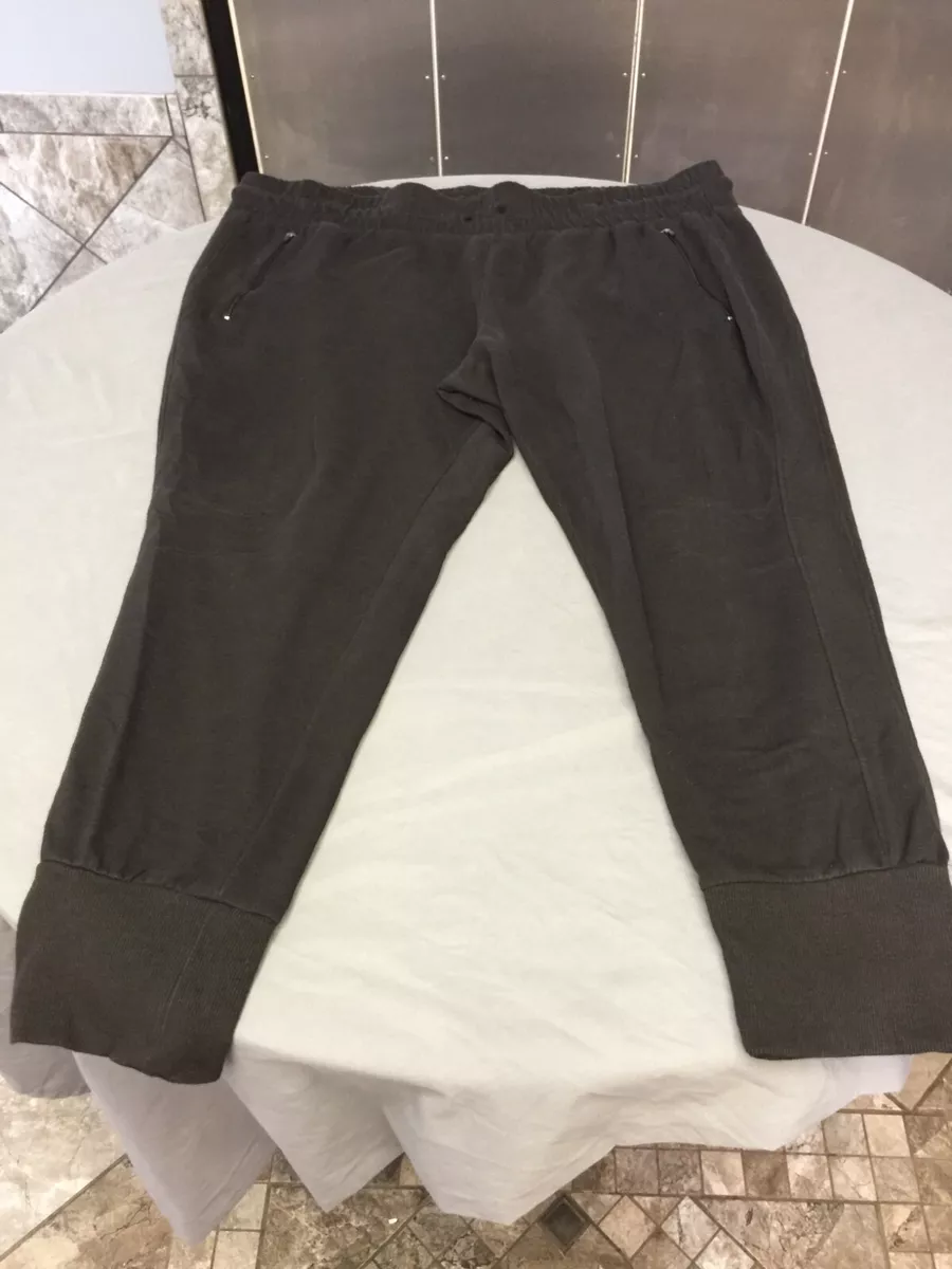 UNBRANDED PLUS SIZE WOMENS BLACK PULL ON PANTS ZIPPER POCKETS