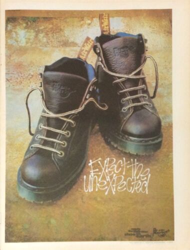 Dr. MARTENS - VINTAGE PRESS ADVERT - EXPECT THE UNEXPECTED - 1997 - Photo 1/1