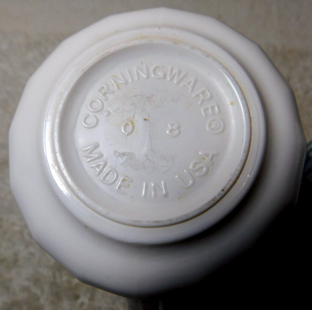 Corning Ware~White Swirl Design Pattern Cups/ Mugs Blue leaves, Bulbs, & Flower