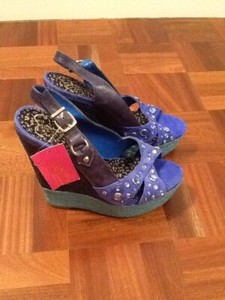 blue wedges uk