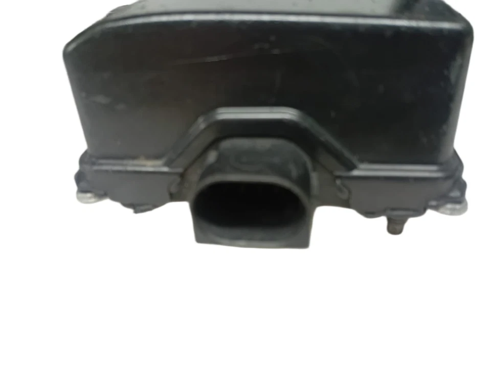 Mercedes S63 W222 Adaptive Cruise Radar Sensor Module 2015–2016 0009002203 OEM - Image 2 of 4