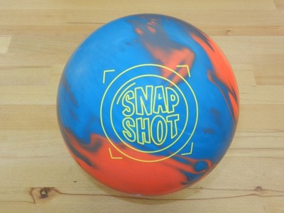 NIB 15# Radical Snapshot Hybrid Bowling Ball w/Specs of 15.4/3-4