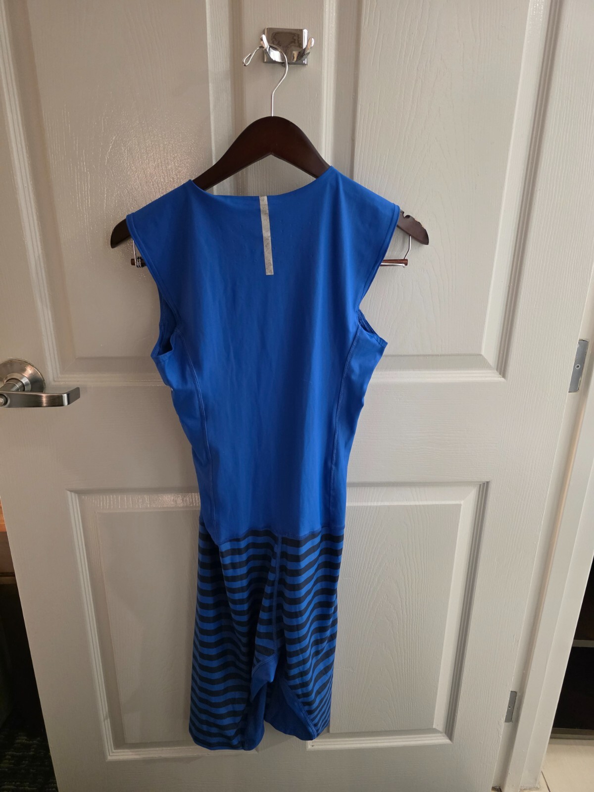 Picture 4 of 5