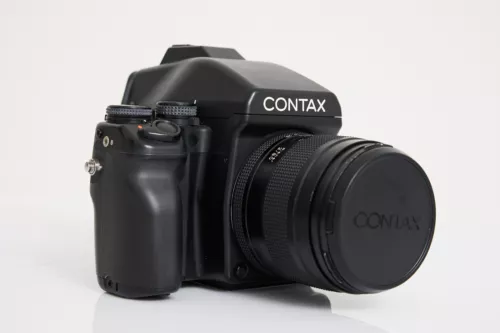 Contax 645AF with CONTAX 80MM lens