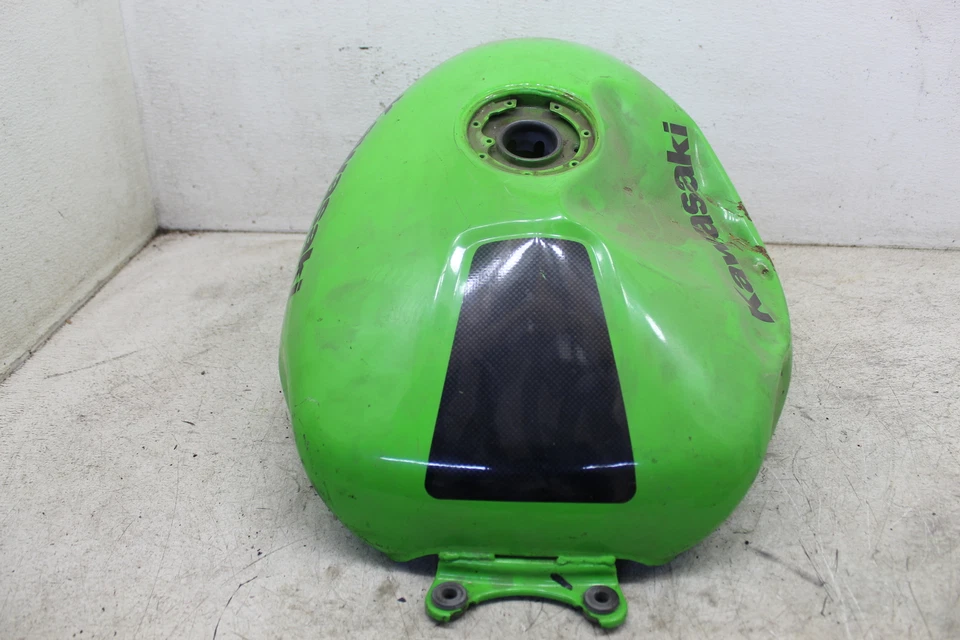 2000 KAWASAKI NINJA ZX6 GAS TANK FUEL CELL PETROL RESERVOIR T7 - Image 2 of 4